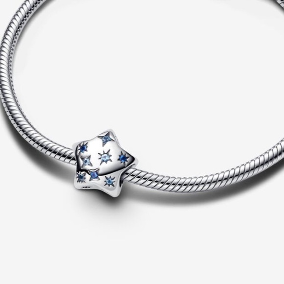 NWOT Bold Sparkling Star Charm Sterling Silver 925 - Picture 4 of 15